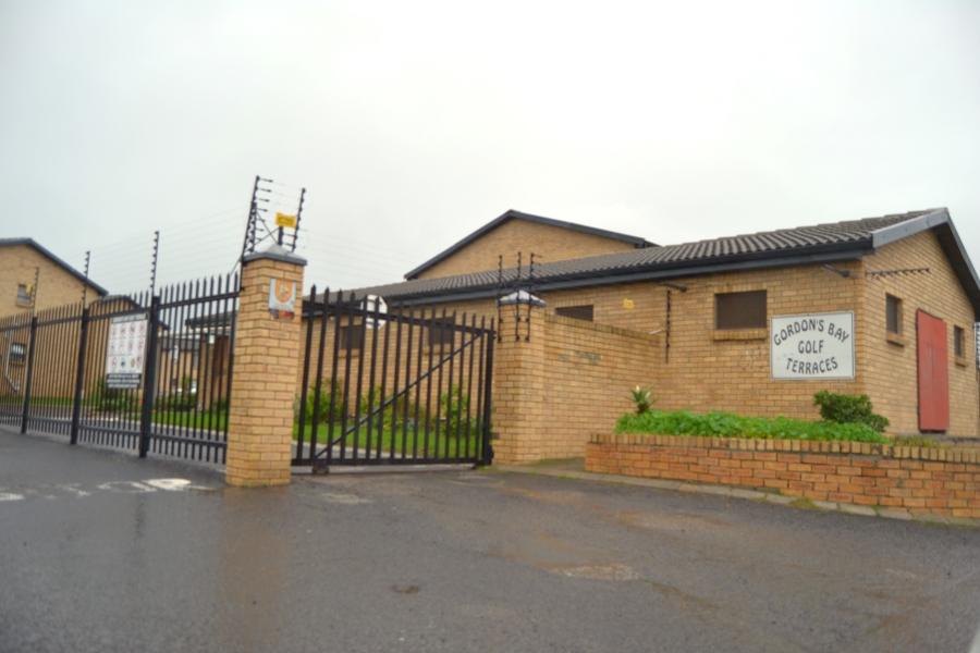 2 Bedroom Property for Sale in Fairview Golf Estate Western Cape